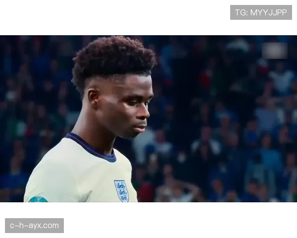 英超新星萨卡持续闪耀，卓越表现赢得广泛关注