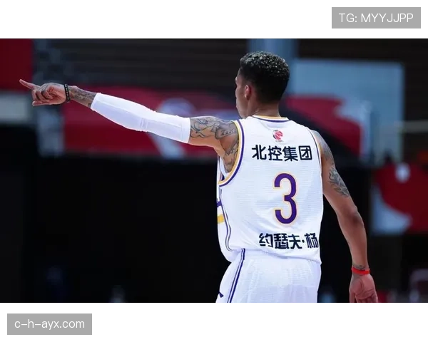 伊萨克森状态火热，强势复苏为球队注入强劲动力